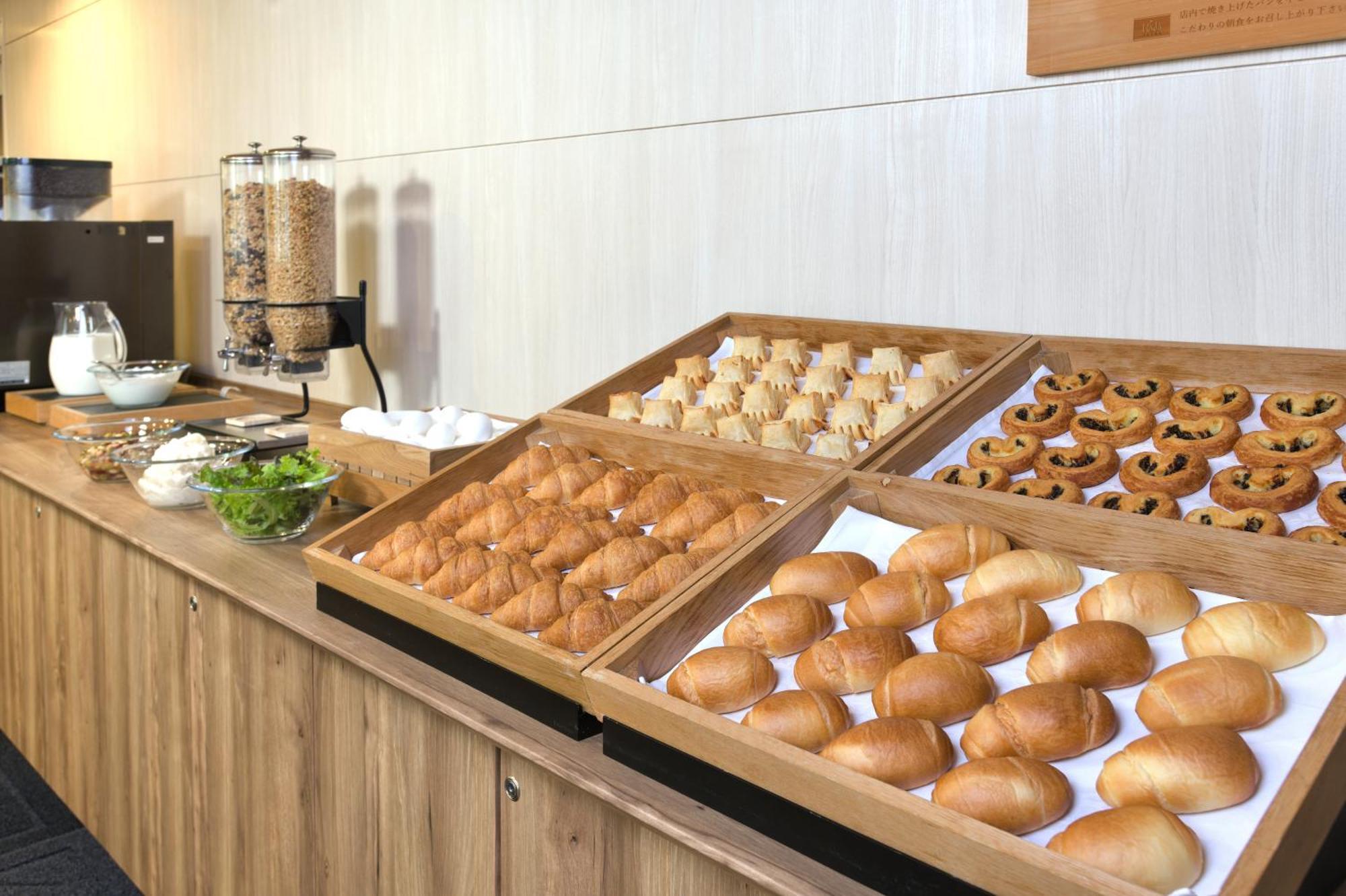 Washington R&B Hotel Umeda East Osaka Exterior photo